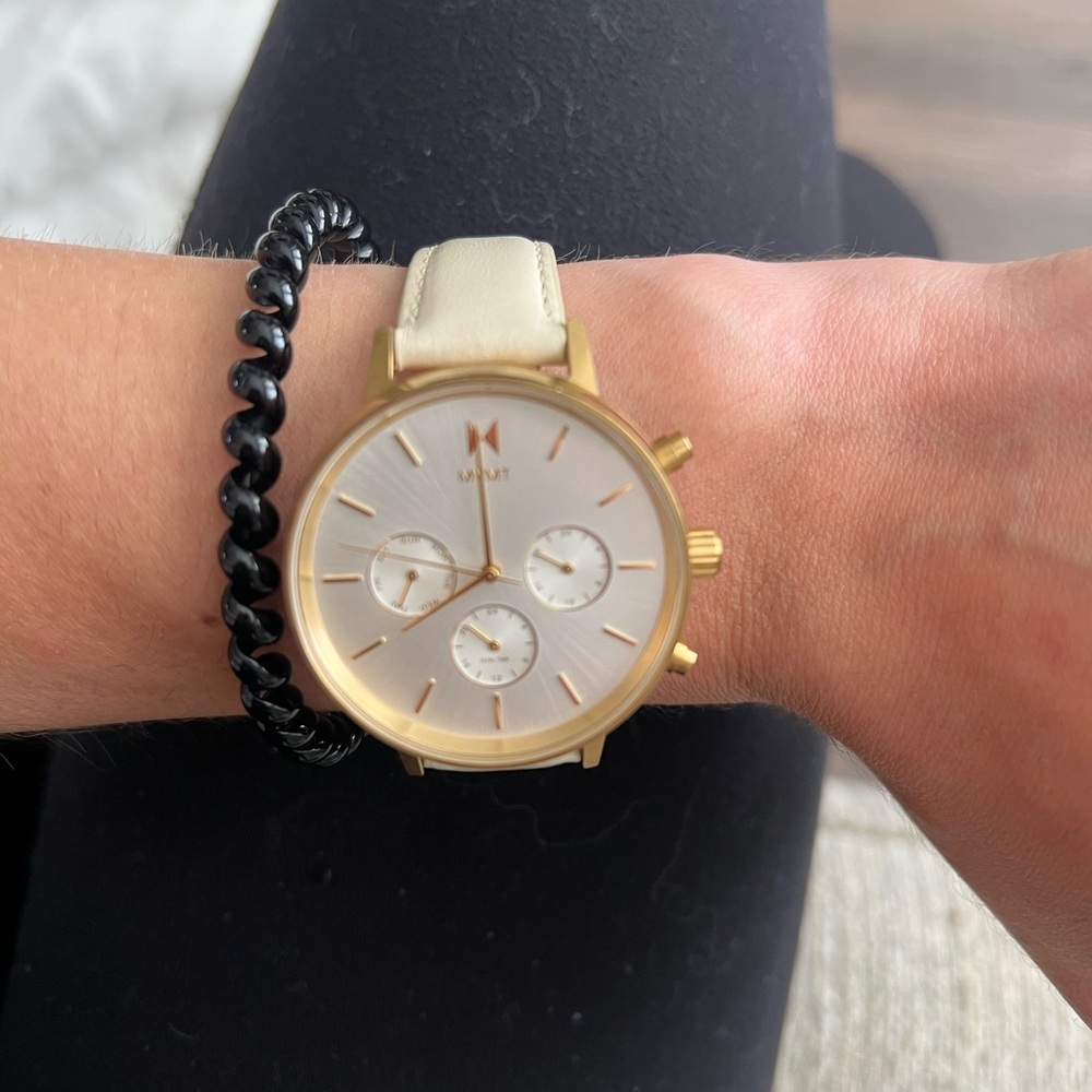 MVMT Tan/Beige Calfskin Leather Strap for Women Gold Nova Analogue Quartz Watch